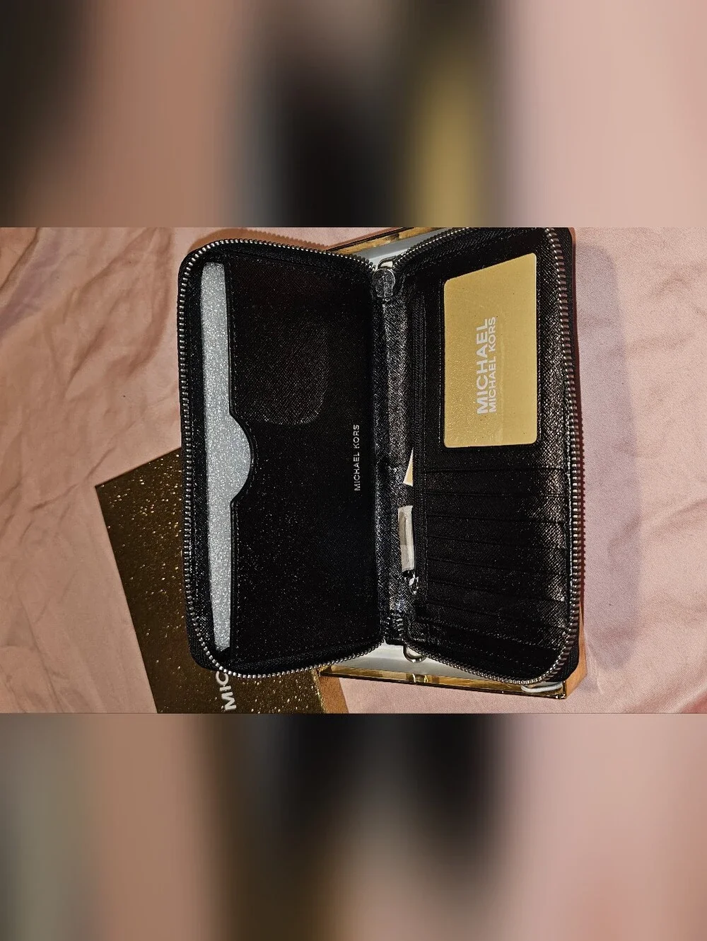 Michael Kors Black Glitter Wristlet Zip Wallet